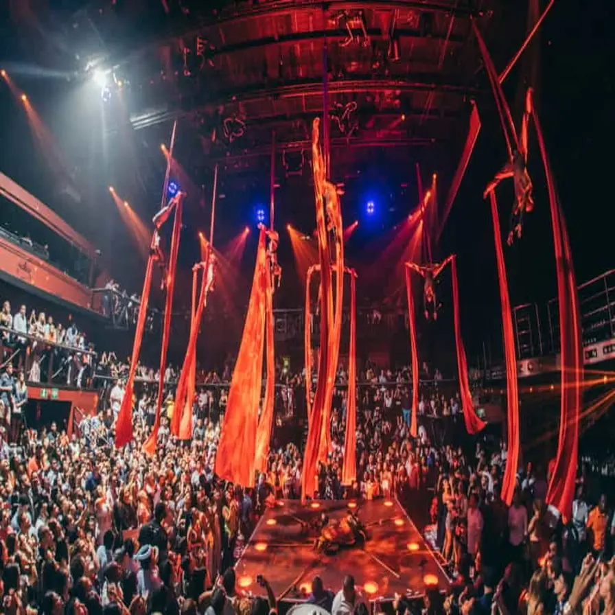 Enjoy the Vibrant Nightlife at Coco Bongo