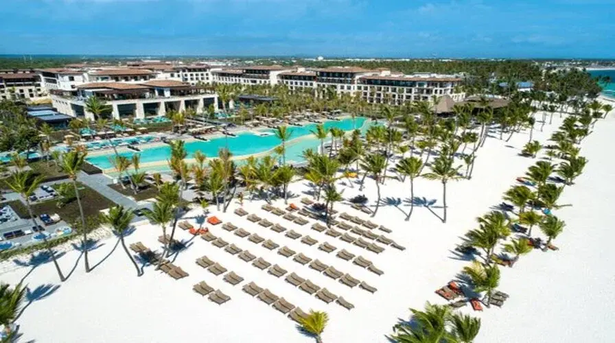 9. Lopesan Costa Bávaro Resort, Spa & Casino - The Top 10 Best 5 Star Hotels in Punta Cana