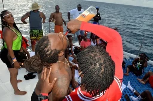 Reboard for Party Cruise (15:30 PM) Full premium open bar, your custom music — lounge or dance