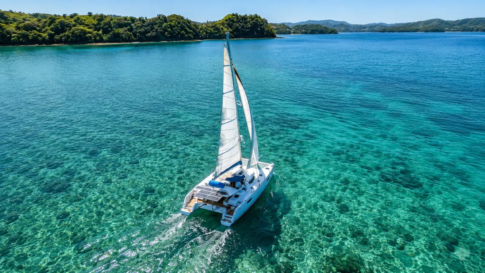 Sails Up over the Gulf Leave the marina under sail; nothing but wind, water and the Guanacaste coastline.