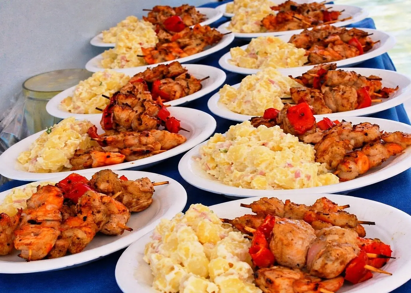 Dominican Buffet Lunch at the Beach Bar (1 hour)  Fresh Dominican buffet served with soft drinks & open bar