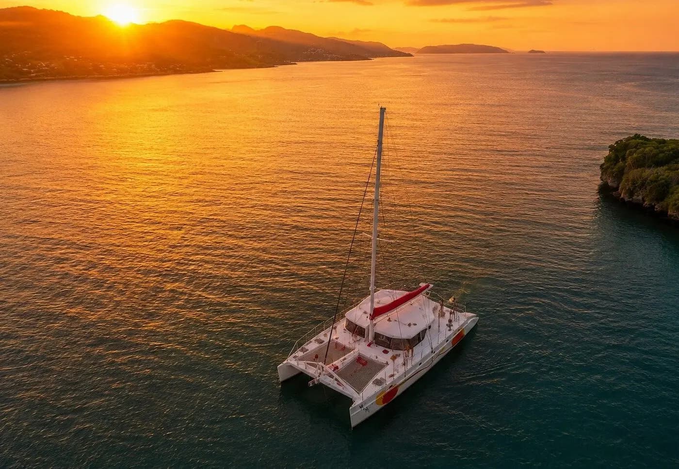 17:45 — Golden Hour Cruise Slow cruise as the sun drops behind the peninsula, karst hills glow amber