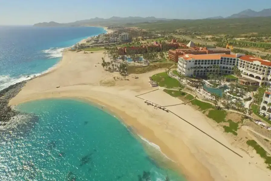 5. Hilton Cove – Secluded and Serene Snorkeling Spot