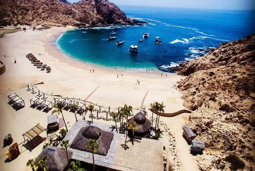 7. Playa Santa Maria – Crystal Clear Water with Iridescent Fish