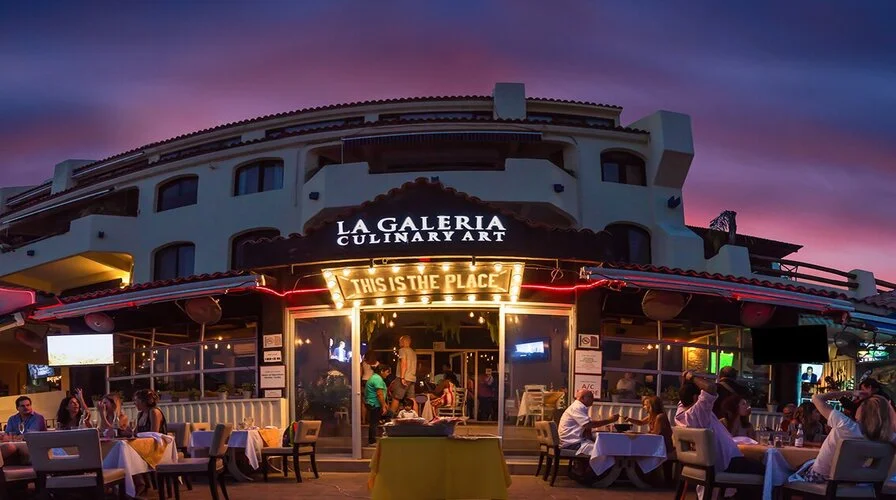 Late-Night Dining and Dessert Spots