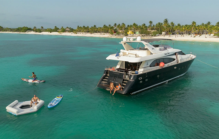 Azimut 78 Endurance (Isla Saona and Palmilla)