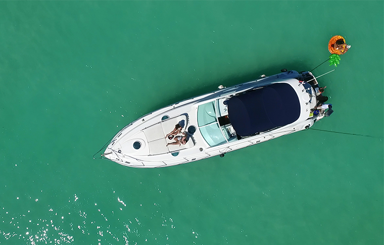 Private Luxury Yacht Experience to Isla Catalina (Infinity 50)