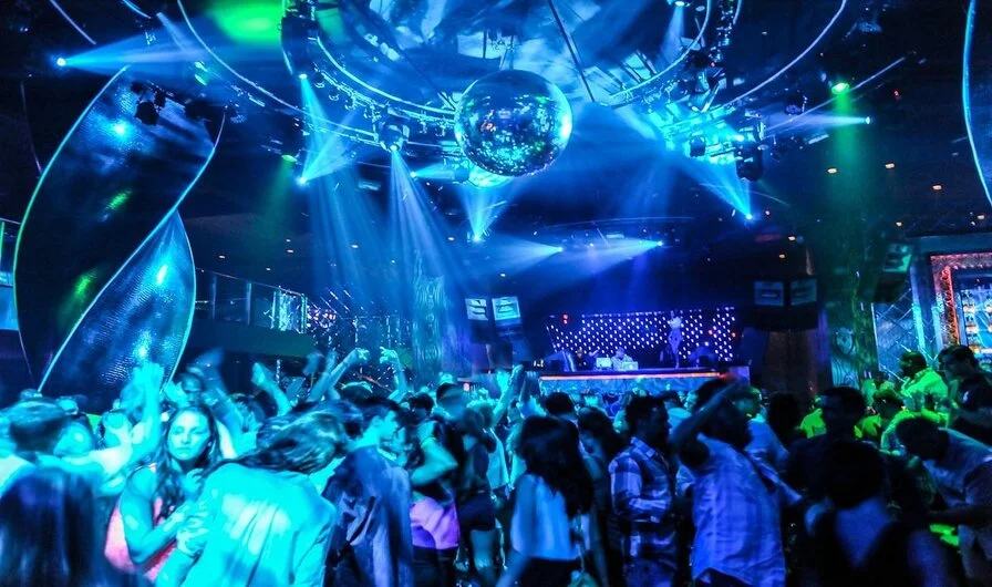 2. Dance the Night Away at Oro Nightclub