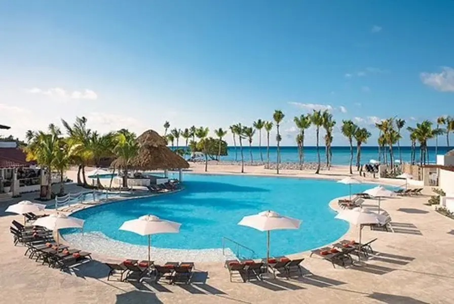 2. Dreams Dominicus La Romana