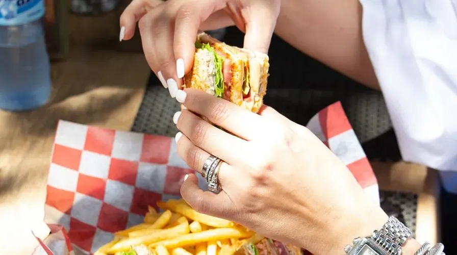 2. Savor a Gourmet Lunch at Calle El Conde - 10 Premium Things to Do in Santo Domingo Dominican Republic