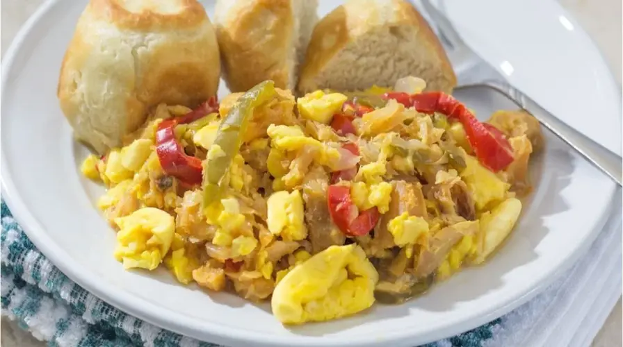 Fact 12 Our National Fruit Looks Like Scrambled Eggs - Fun Facts About Jamaica