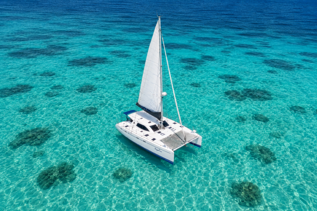 Private Catamaran Tour in Cancun (4 Hours) – Snorkeling & Open Bar