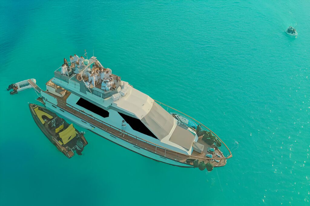 Private Mykonos Yacht for Celebrations: Delos & Rhenia