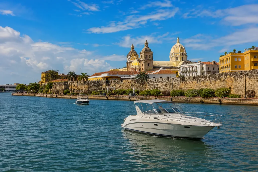 Cartagena Weather Month-by-Month: Best Time to Visit & Rent a Boat (2026 Guide)